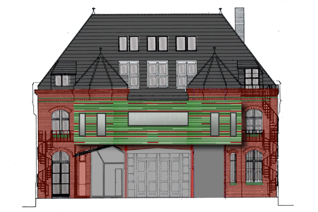 Ansichtszeichnung eines Bahnhofsgebäudes unter Denkmalschutz. Davor der Entwurf eines höhergelegten Anbaus, der in der grünen Fassade mit roten Akzenten die alte Backsteinarchitektur der roten Ziegel und grün glasierten Schmucksteine aufgreift.