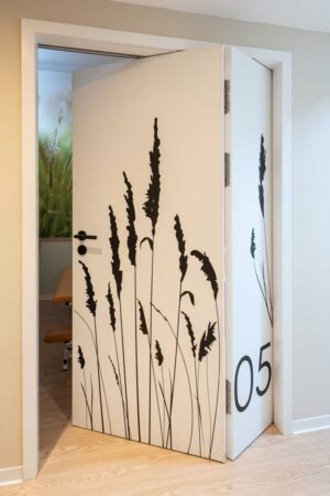 Tür mit extra-Weite für Barrierefreiheit